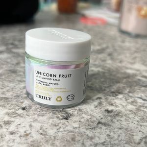 Truly unicorn fruit lip plumping balm
